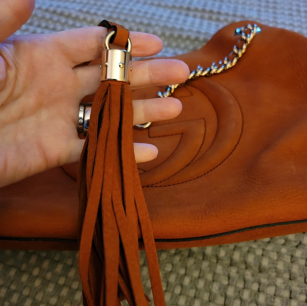 Gucci Interlocking G Soho/ GUC - Picture 10 of 10